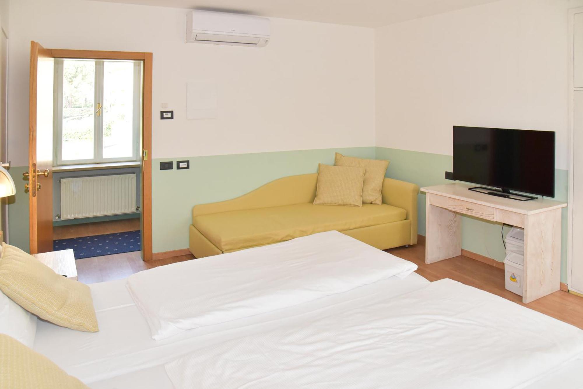 Epoche Zanella 1889 Hotel 3*