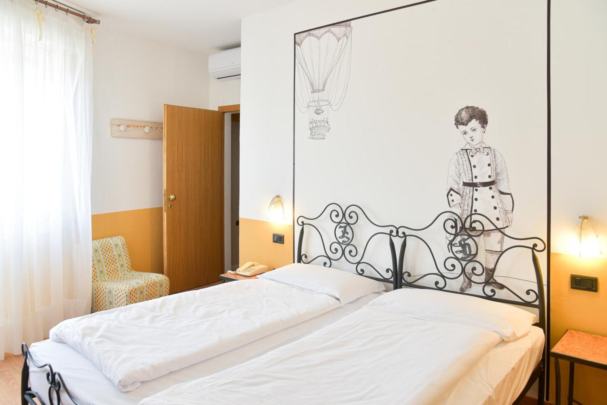 Hotel Epoche Zanella 1889 Torbole Sul Garda